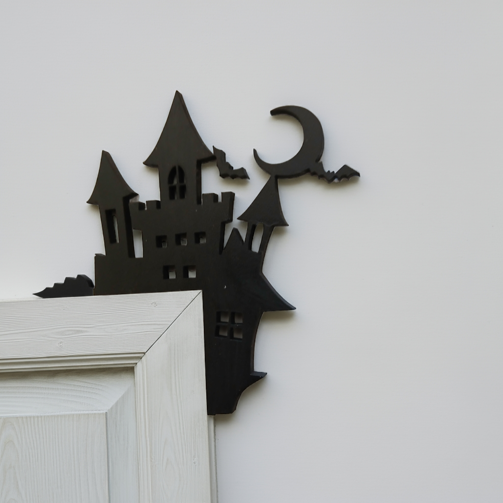 Spooky Castle Halloween Door / Shelf Corner. 220mm x 165mm x 3mm. Black Wood.