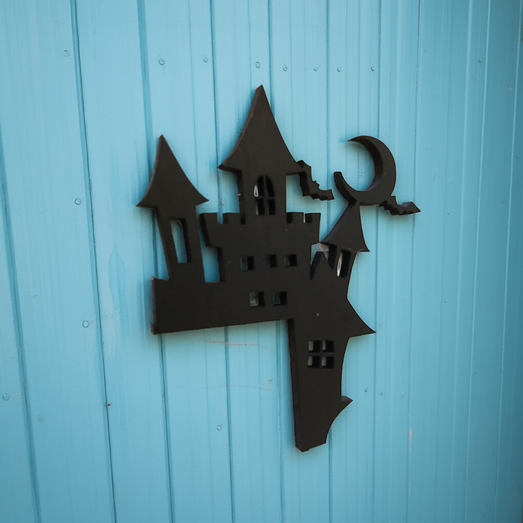 Spooky Castle Halloween Door / Shelf Corner. 220mm x 165mm x 3mm. Black Wood.