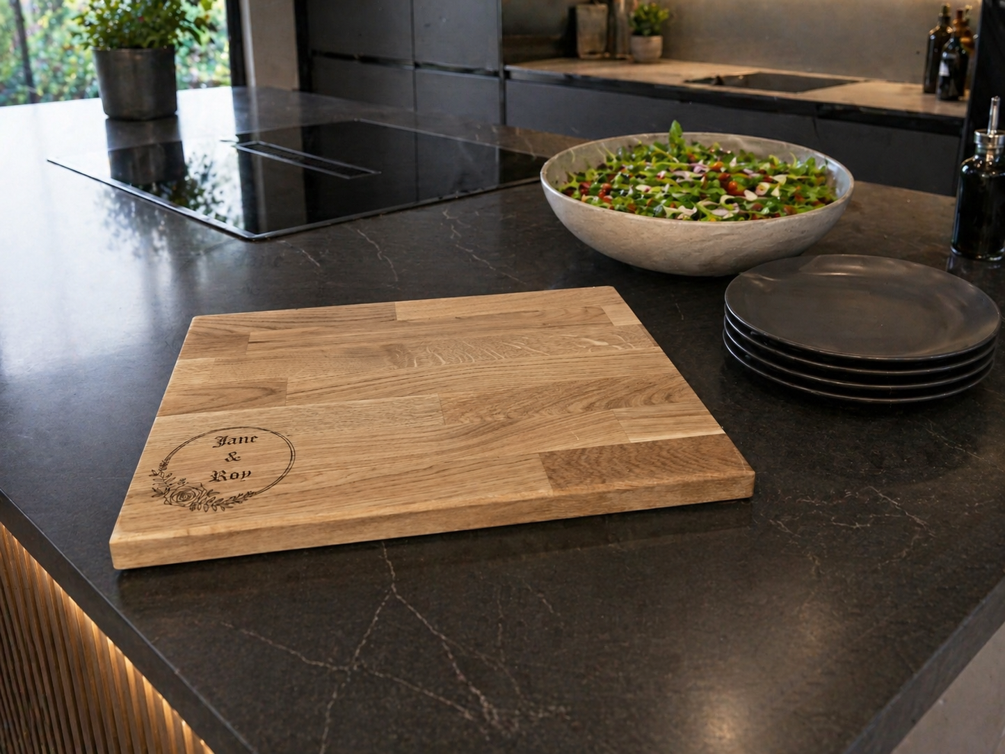 Solid Oak Chopping Board. Personalised or Non-Personalised. 400 mm x 300 mm x 27 mm, with anti-skid rubber feet.
