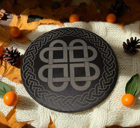 30cm Round Placemat / Serving Board or Plaque. Natural Slate for Personalisation.