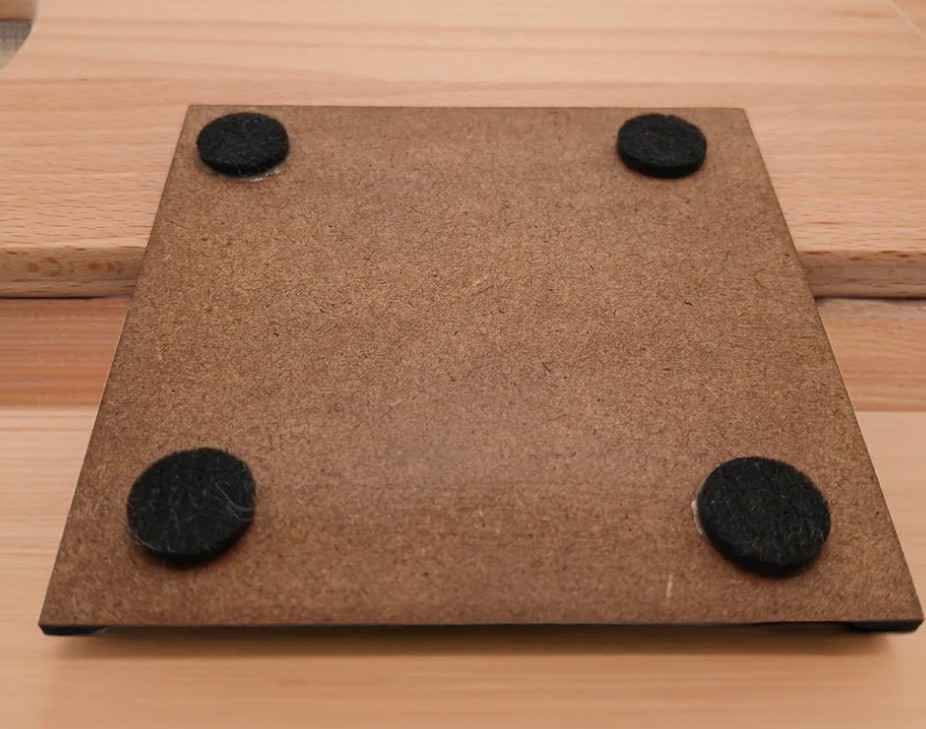 Set of 5 Star Wars Characters and Quotes, Wood Drink Coaster with Bumper Feet