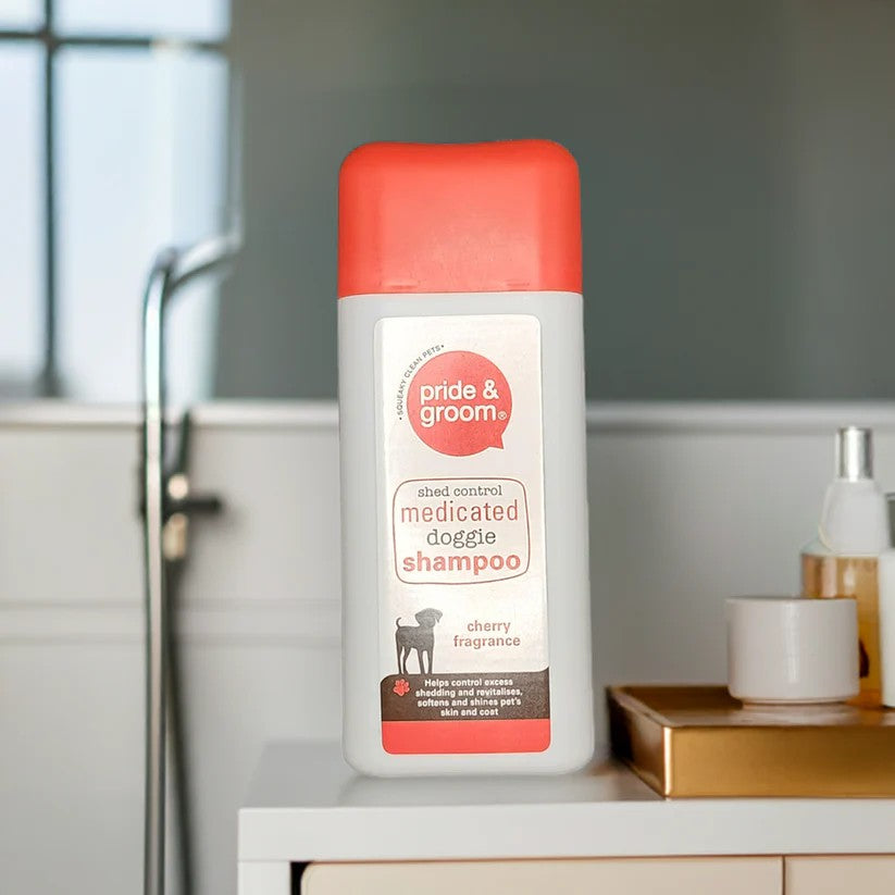 Pride and Groom-Cherry Medicated Shampoo 300mls for Dogs.