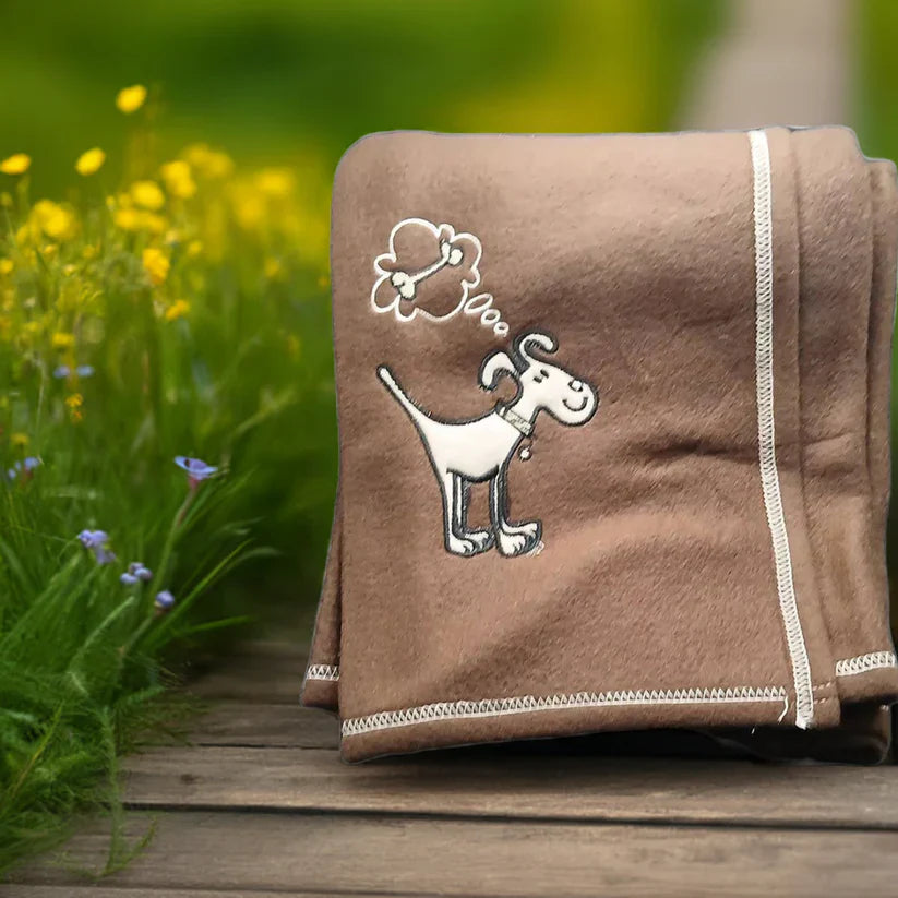 "Sweet Dreams" Brown Large Fleece Dog Blanket / Throw, (118cms x 118cms)