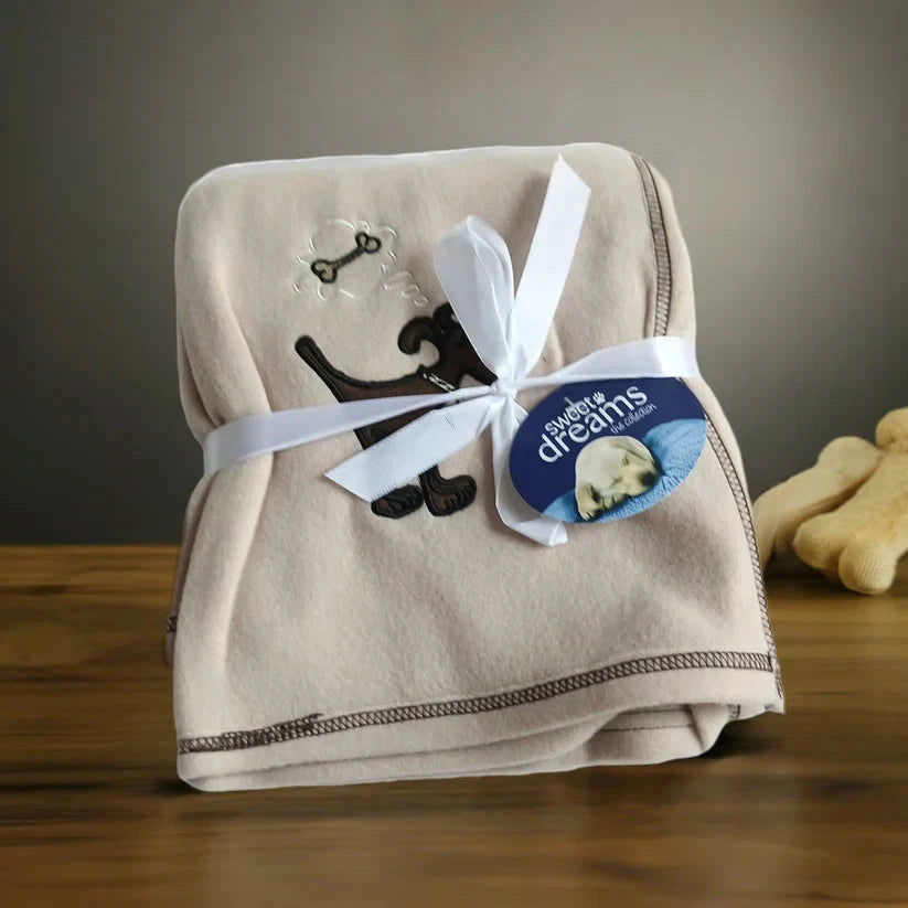 "Sweet Dreams" Cream Large Fleece Dog Blanket / Throw, (118cms x 118cms)