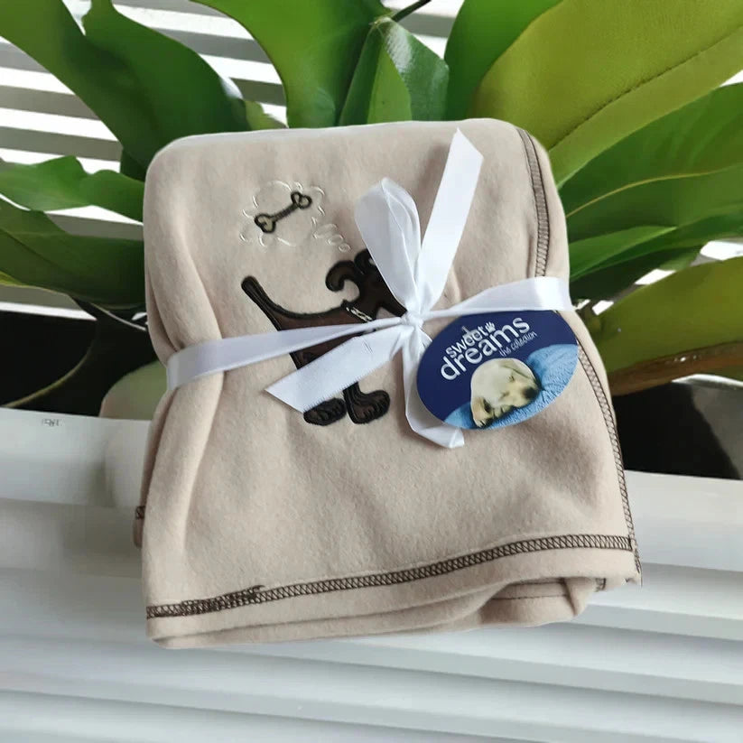 "Sweet Dreams" Cream Large Fleece Dog Blanket / Throw, (118cms x 118cms)